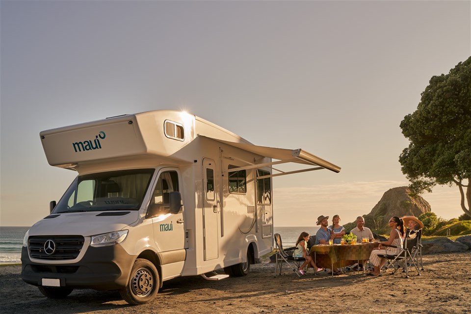 Sta store travel campervan